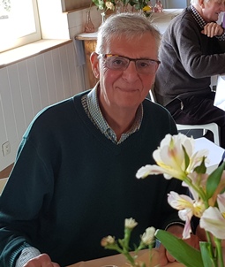 In memoriam Etienne Dejaegher