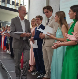 Sfeervol afscheid van de zesdes