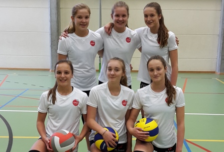 Volleymeisjes naar tweede ronde Volleymeisjes naar tweede ronde