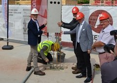 Eerstesteenlegging nieuwbouw Eerstesteenlegging nieuwbouw
