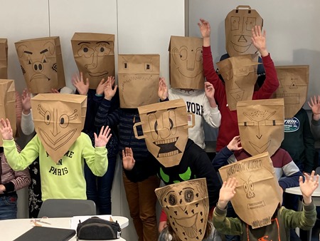 Mondmaskers zijn passé! Mondmaskers zijn passé!