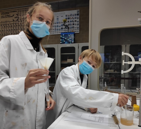 Practicum chemie in 3 Wetenschappen Practicum chemie in 3 Wetenschappen