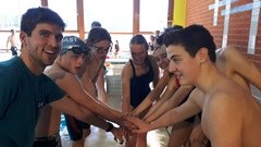 Triomf voor zwemmers Triomf voor zwemmers