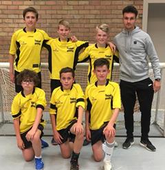 Verdienstelijke finale voor minivoetballers Verdienstelijke finale voor minivoetballers
